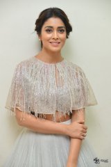 Shriya Saran New Stills